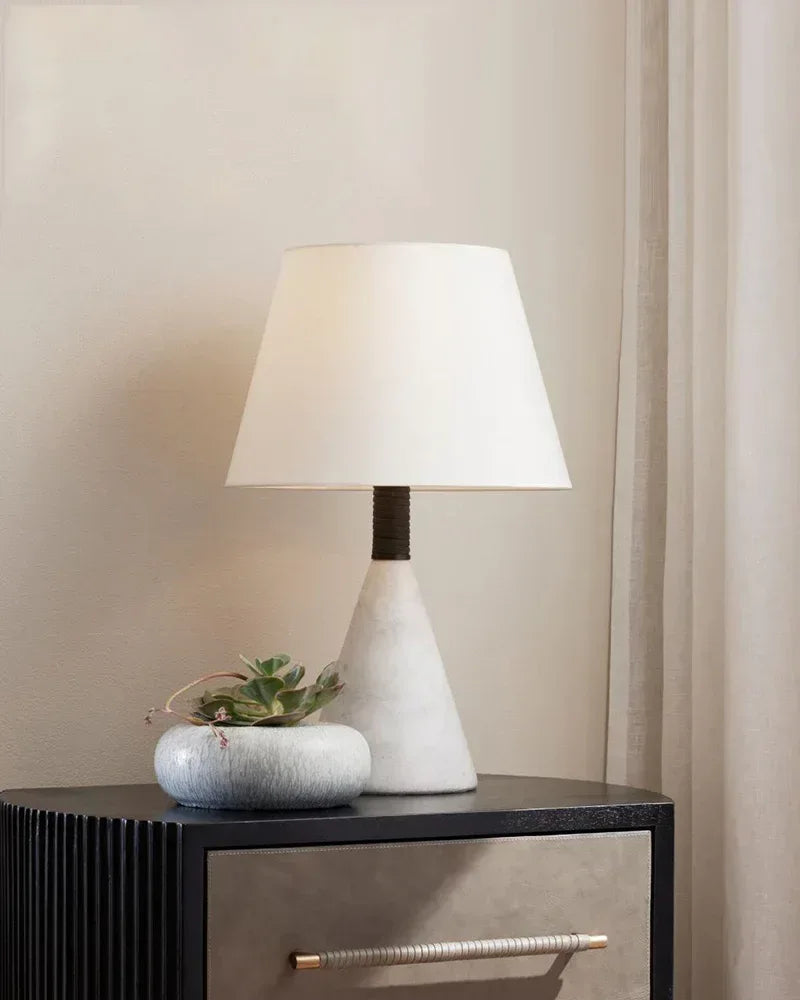 Modern Living Room Lota Small Table Lamp Height 16" with Linene Frabic Lampshade Vintage table lamp