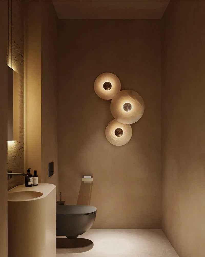 LightsStory Series Geometric Wall Lamp | Round Alabaster Natural veined alabaster planes and polished fluted brass, Polished fluted brass finish for Sophisticated living spaces and bedside accents Modern Art Design Wall Lamp