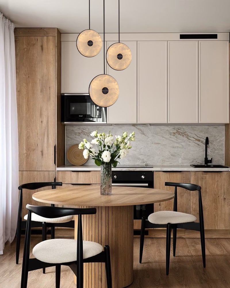 Lausanne Disc Geometric Alabaster Chandelier. Hand-Selected Natural Stone. Sleek metal finish for Kitchen Islands, Entryways, and Dining Rooms Modern Pendant lamp