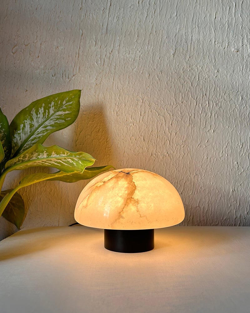 LightsStory Series Alabaster Mushroom Cap Table Lamp. Hand-Carved Natural Stone. Matte Black and Brass for Side Tables, Mantels, and Nightstands Modern Table lamp
