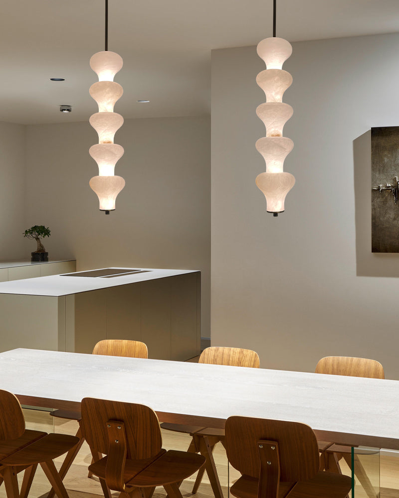 Modorn Sculptural Alabaster Pendant Light with 5 Light Cluster Design for Kitchen Island Modern Pendant lamp