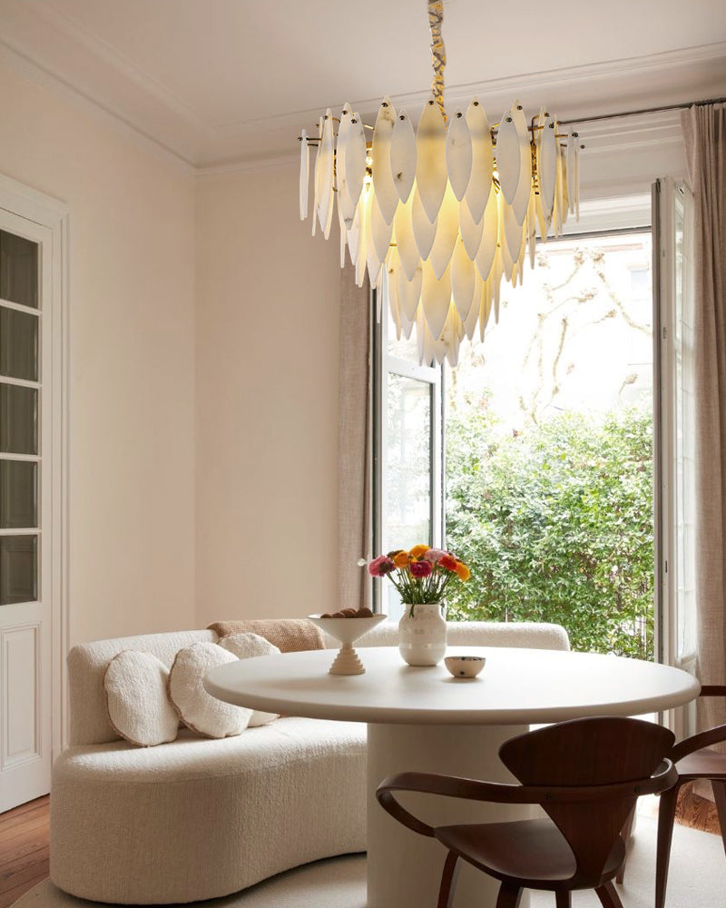 Modern Chandelier Alabaster Lighting Multi-Tier Round Design in Brass/Black Metal Luxury Modern Chandelier