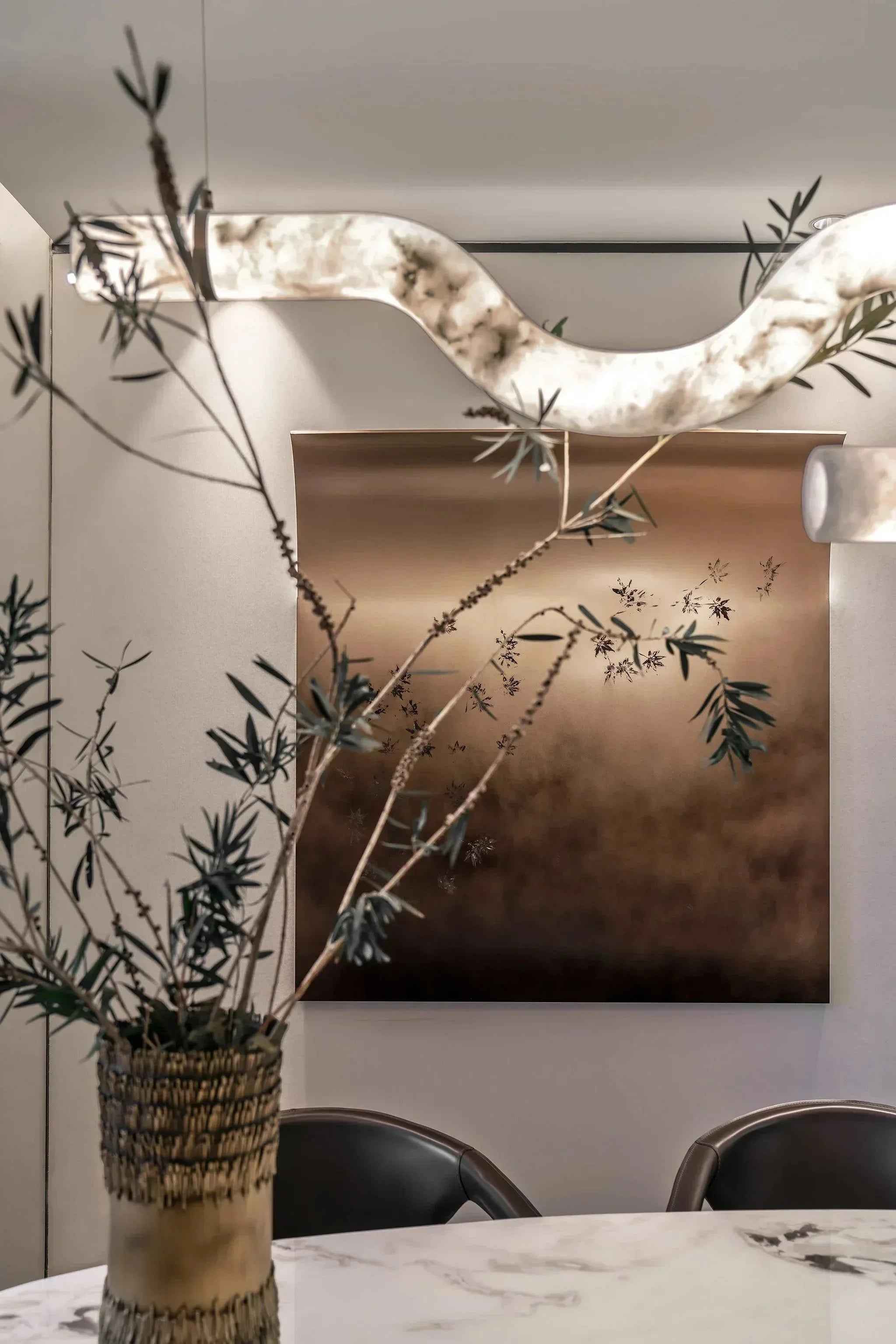 LightsStory Series Geometric Hanging Light | Linear Infinity Natural Alabaster and Copper, Warm Copper finish for Modern homes and luxury dining areas American chandelier