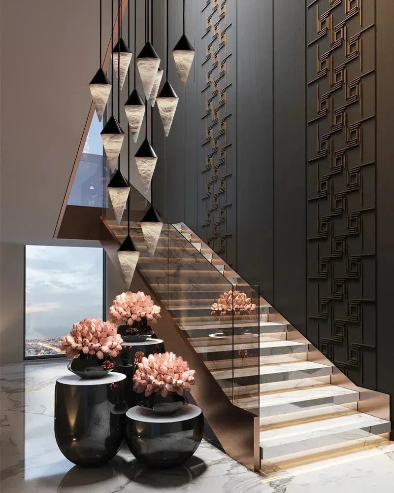 LightsStory Series Geometric Pendant Light | Cluster Cone Natural Alabaster and Lacquered Brass, Lacquered Brass and Black Metal for Dining Rooms and Entryways Modern Pendant lamp