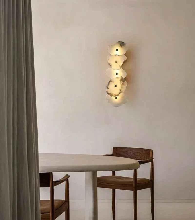 LightsStory Series Geometric Wall Sconce | Multi-head Sculptural Natural White Marble with Polished Brass and Gold Accents, Polished Brass for Modern Living Rooms and Hallways Modern Art Design Wall Lamp