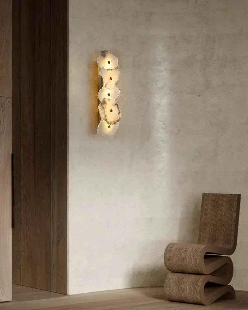 LightsStory Series Geometric Wall Sconce | Multi-head Sculptural Natural White Marble with Polished Brass and Gold Accents, Polished Brass for Modern Living Rooms and Hallways Modern Art Design Wall Lamp